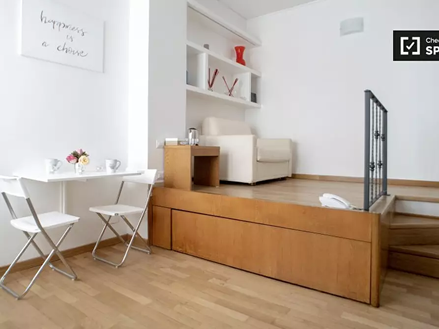 Immagine 11 di Ufficio in affitto  in Via Olona, 20123 Milano MI, Italy a Milano