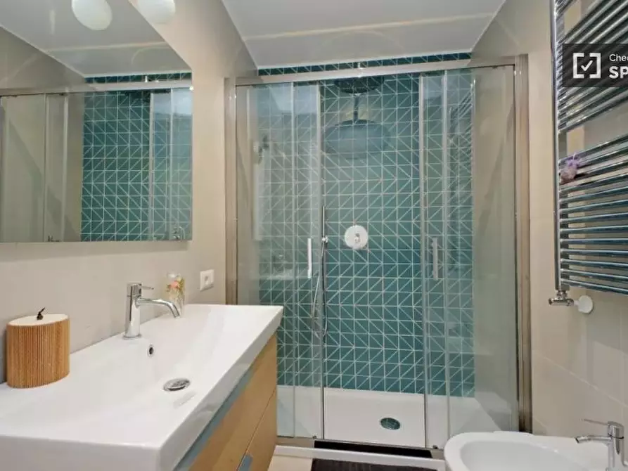 Immagine 13 di Appartamento in affitto  in Via Lorenzo il Magnifico a Roma