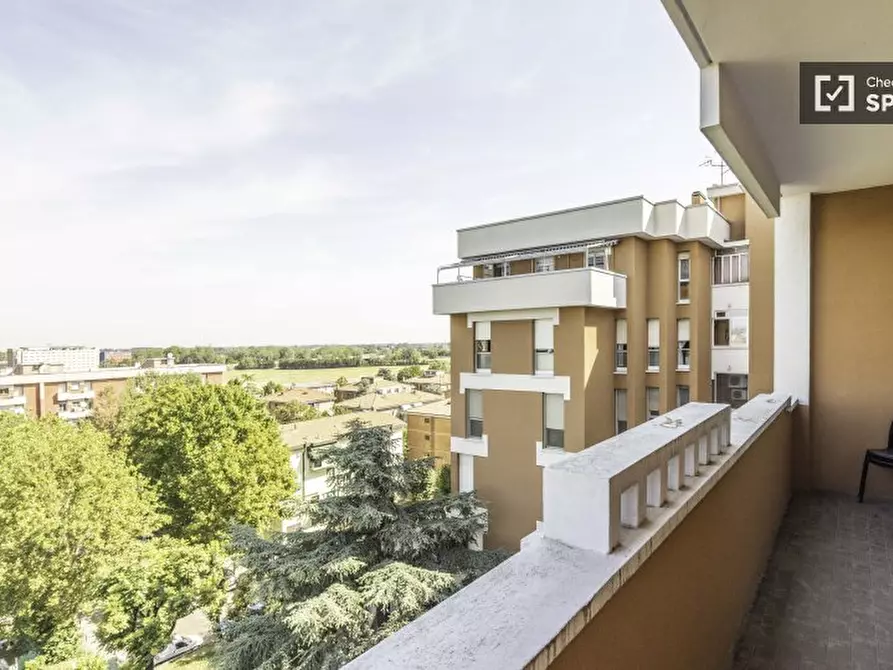 Immagine 18 di Camera condivisa in affitto  in Via S. Donato a Bologna