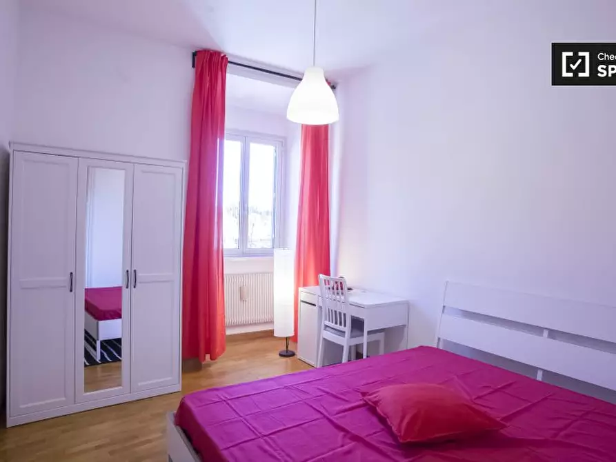 Immagine 3 di Camera condivisa in affitto  in Largo Bernardino da Feltre a Roma