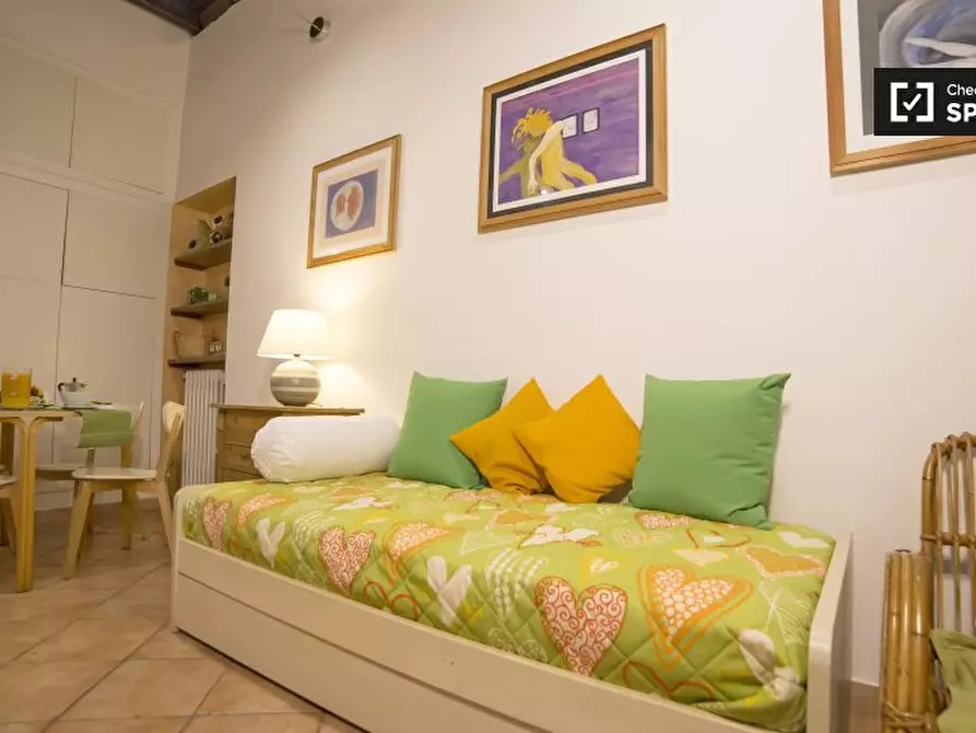 Immagine 9 di Appartamento in affitto  in Via di S. Martino Ai Monti a Roma