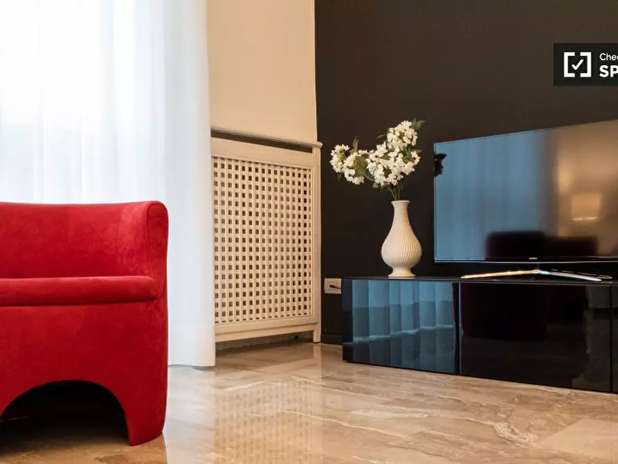 Immagine 2 di Appartamento in affitto  in Piazzale Biancamano a Milano