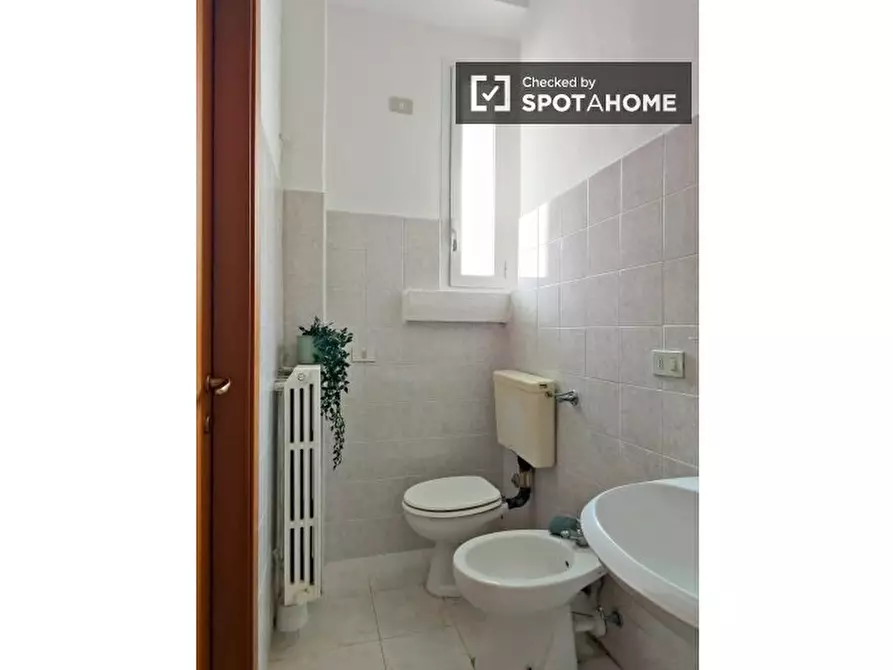 Immagine 11 di Appartamento in affitto  in Via Ovada a Milano