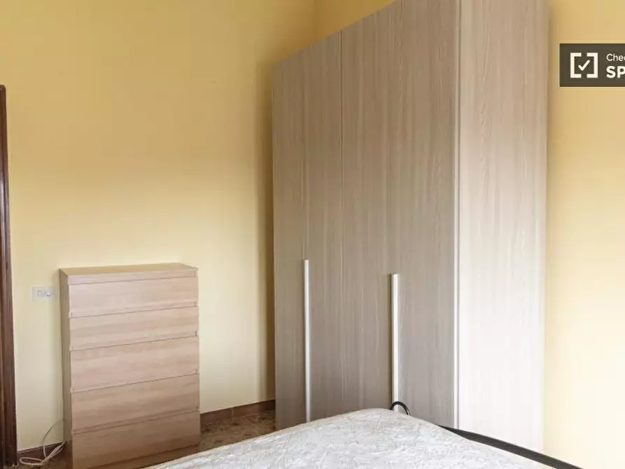 Immagine 17 di Camera condivisa in affitto  in Via Coggiola a Roma