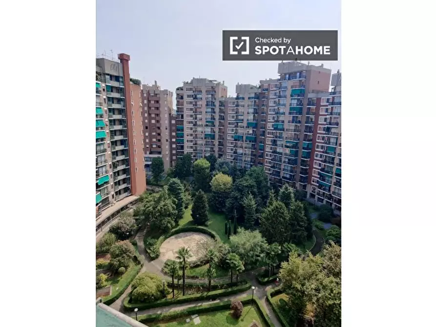 Immagine 15 di Camera condivisa in affitto  in Viale Ercole Marelli a Sesto San Giovanni