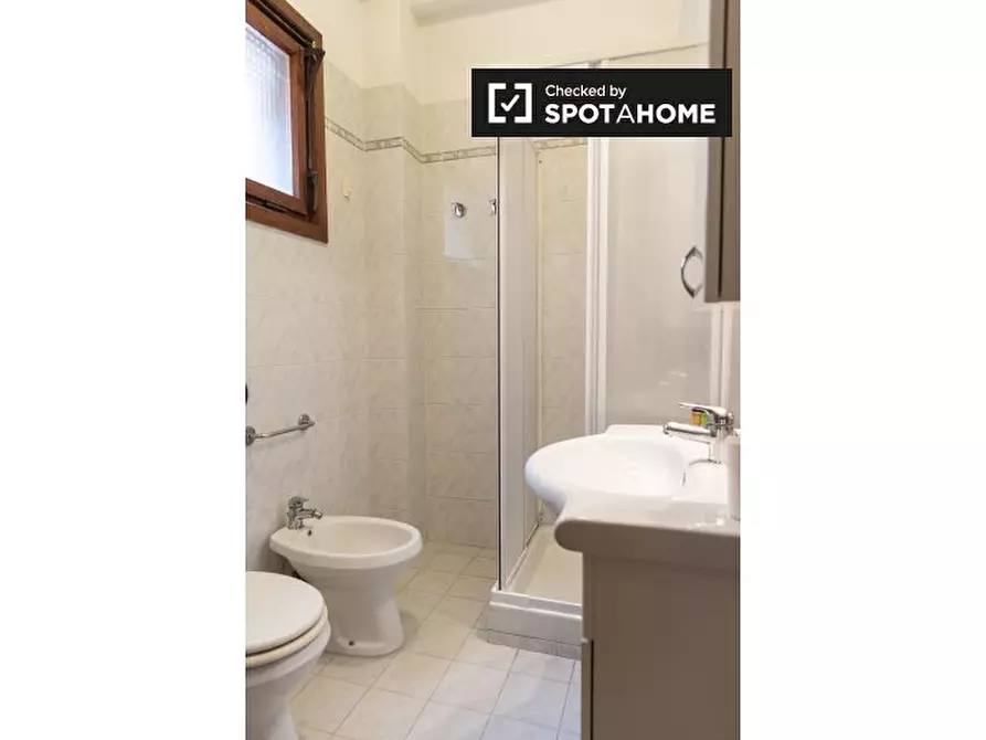 Immagine 17 di Appartamento in affitto  in Via della Balduina a Roma