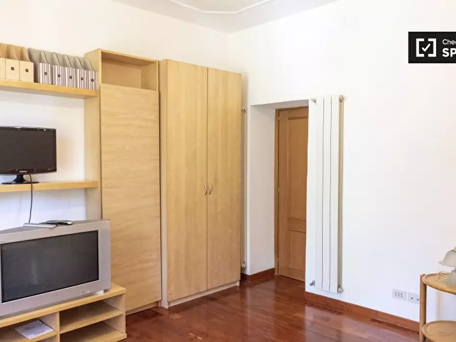 Immagine 5 di Appartamento in affitto  in Via Dandolo a Roma