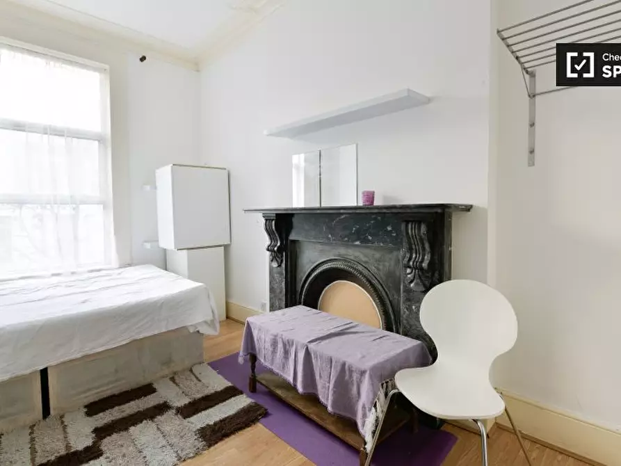 Immagine 5 di Camera condivisa in affitto  in Berriman Rd a Islington