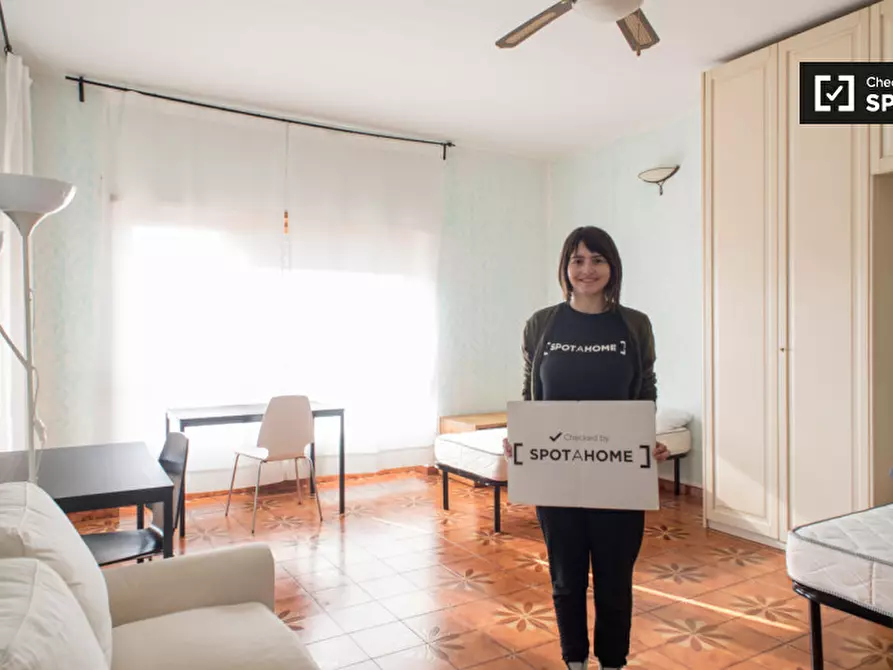 Immagine 7 di Camera condivisa in affitto  in Viale Bruno Rizzieri a Roma