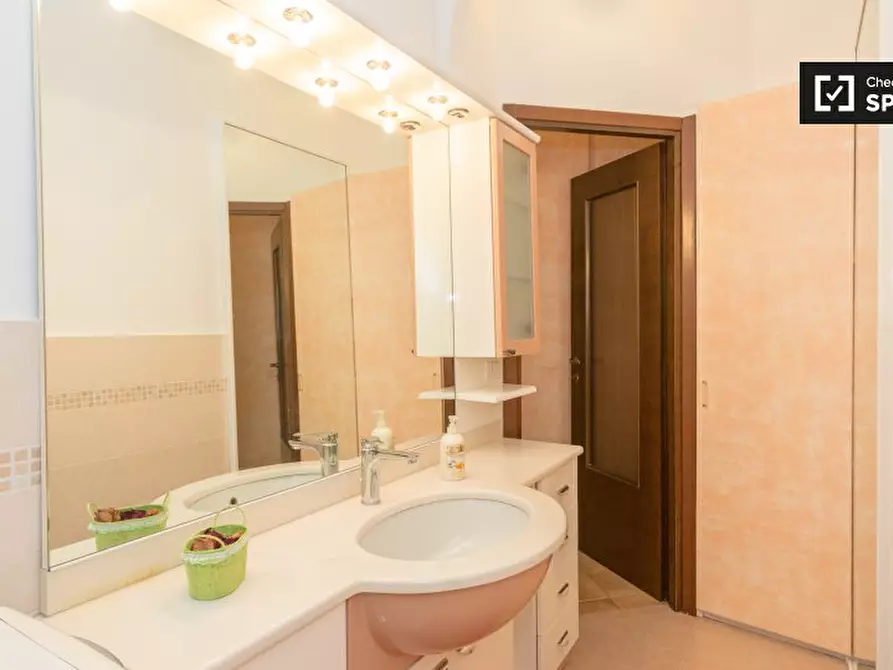 Immagine 15 di Appartamento in affitto  in Via Negroli a Milano