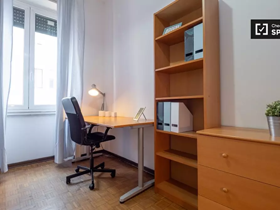 Immagine 17 di Camera condivisa in affitto  in Viale Bligny a Milano