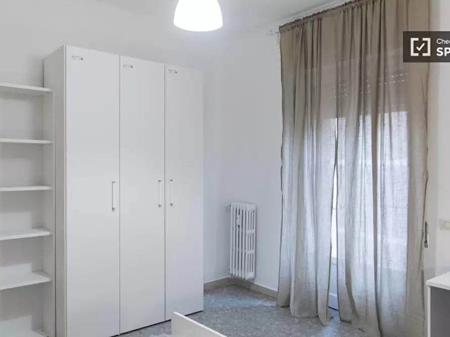 Immagine 4 di Camera condivisa in affitto  in Via Val d'Aosta a Roma