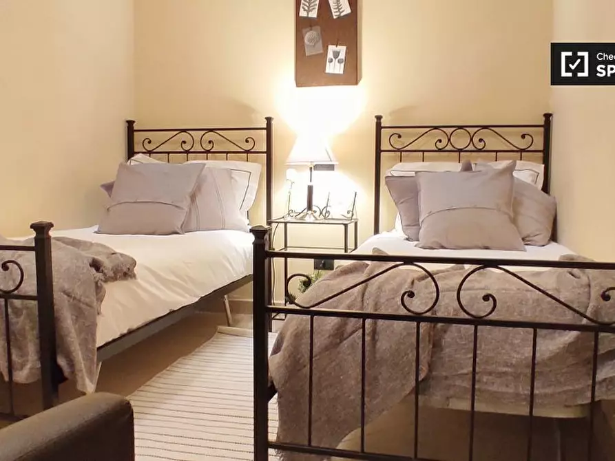 Immagine 17 di Appartamento in affitto  in Via Ghibellina a Firenze