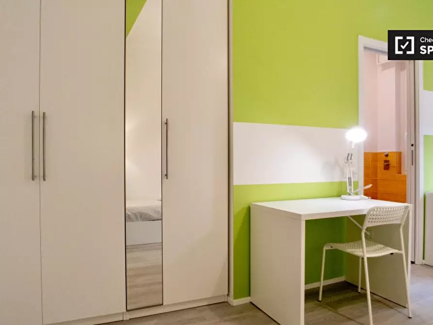 Immagine 2 di Camera condivisa in affitto  in Via Siusi a Milano