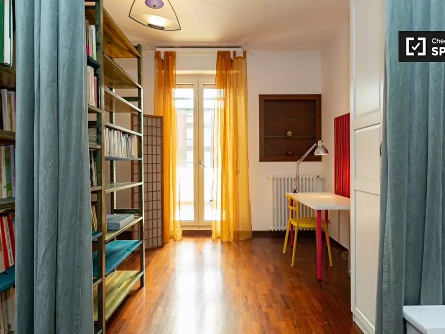 Immagine 1 di Camera condivisa in affitto  in Via Angelo del Bon, 20158 Milano MI, Italy a Milano