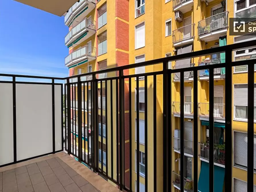 Immagine 17 di Camera condivisa in affitto  in Via Monte Sabotino a Cinisello Balsamo