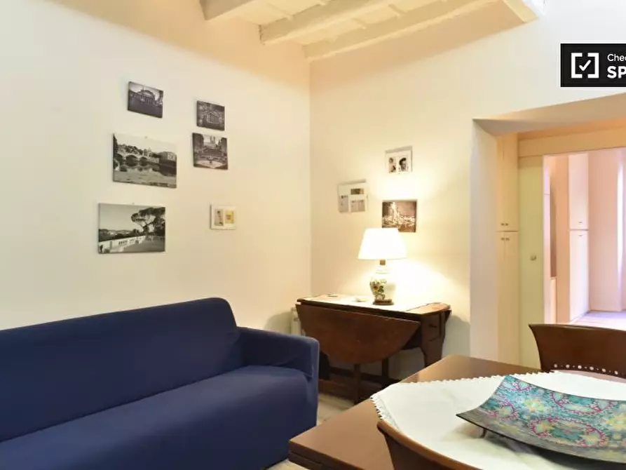 Immagine 1 di Appartamento in affitto  in Via dei Gigli d'Oro a Roma