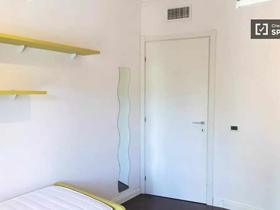 Immagine 10 di Appartamento in affitto  in Via del Pianeta Venere a Roma