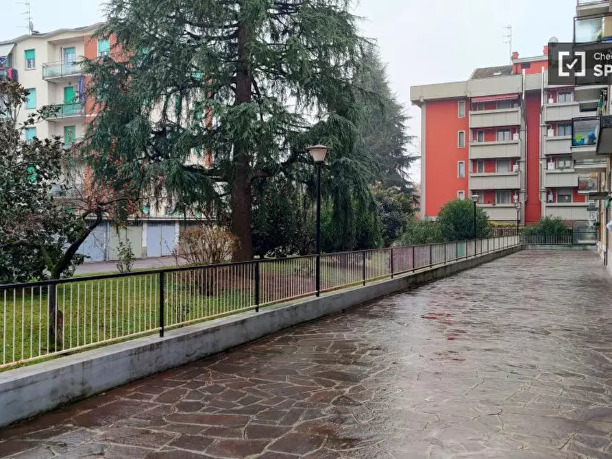 Immagine 16 di Camera condivisa in affitto  in Via Alberto da Gandino a Milano