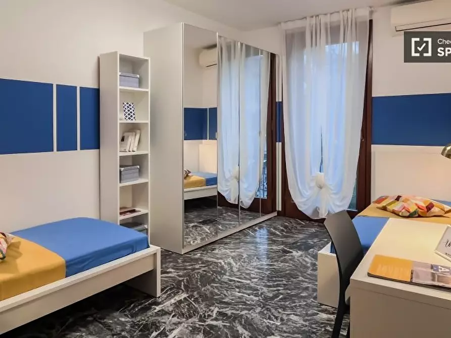 Immagine 1 di Camera condivisa in affitto  in Corso di Porta Ticinese a Milano