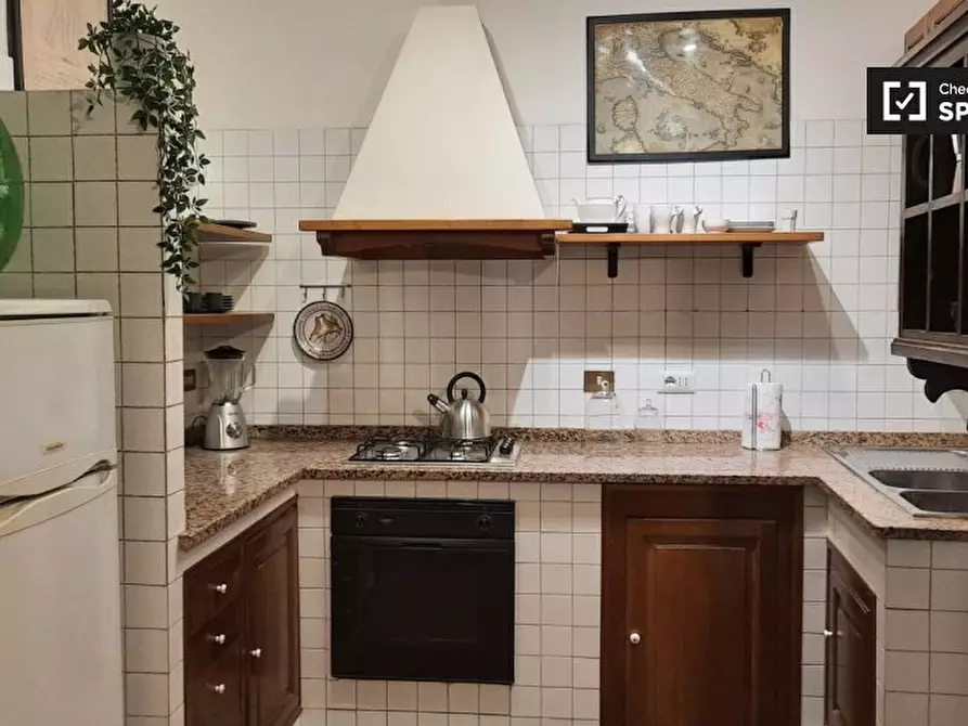 Immagine 4 di Appartamento in affitto  in Via dell'Arco di S. Calisto a Roma