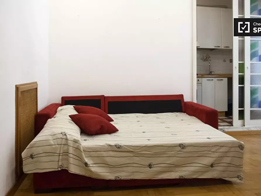 Immagine 6 di Appartamento in affitto  in Via dei Gracchi Roma RM, Italy a Roma