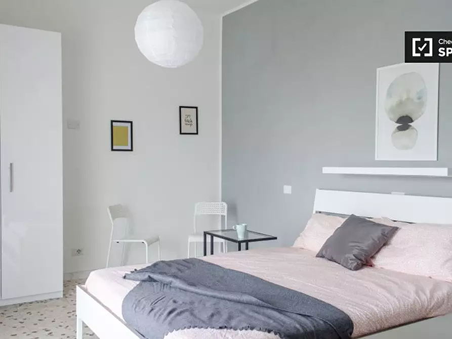 Immagine 2 di Camera condivisa in affitto  in Via Corrado Segre, 00146 Roma RM, Italy a Roma