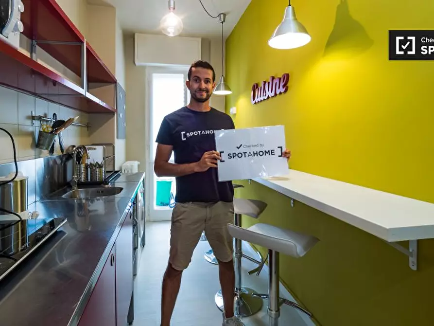 Immagine 10 di Camera condivisa in affitto  in Via dei Biancospini a Milano