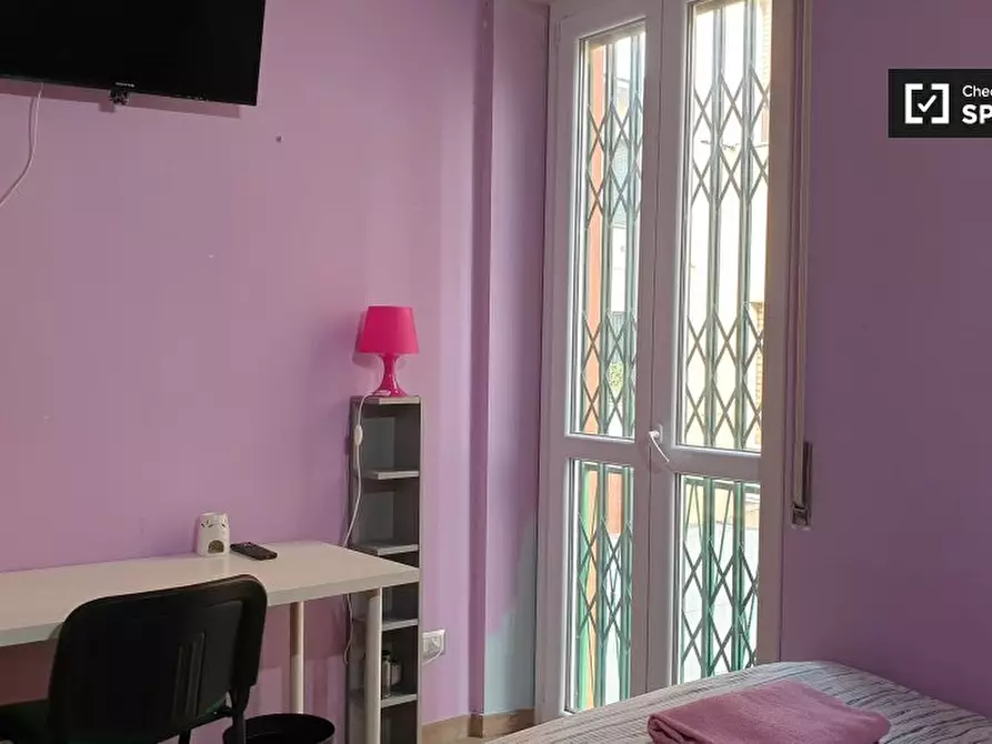 Immagine 3 di Camera condivisa in affitto  in Via Bordighera a Milano