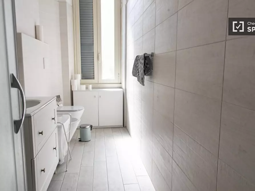 Immagine 8 di Camera condivisa in affitto  in Via Principe Eugenio a Roma
