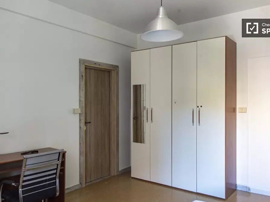 Immagine 4 di Appartamento in affitto  in Via Francesco Grimaldi a Roma