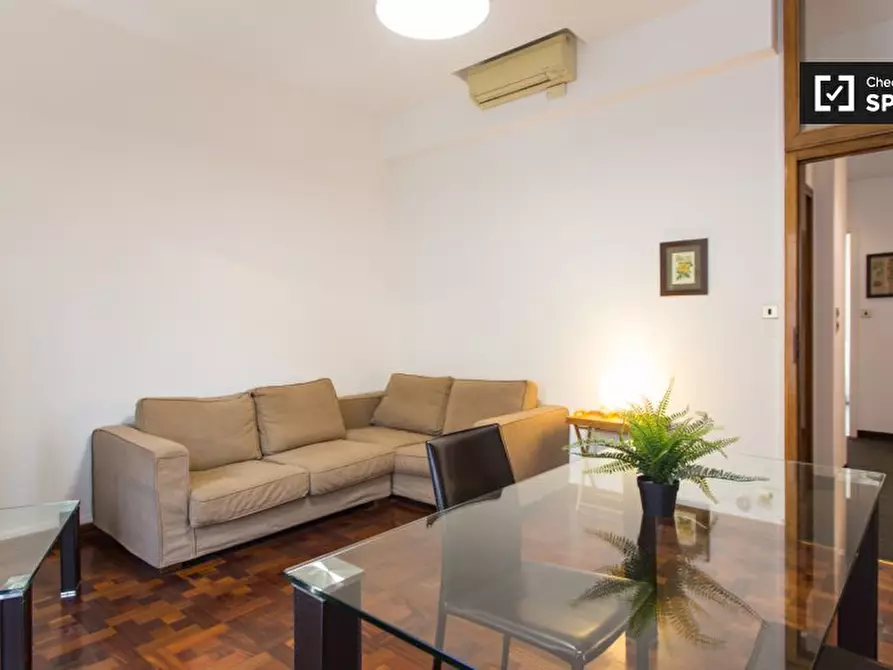 Immagine 5 di Appartamento in affitto  in Via Durini a Milano