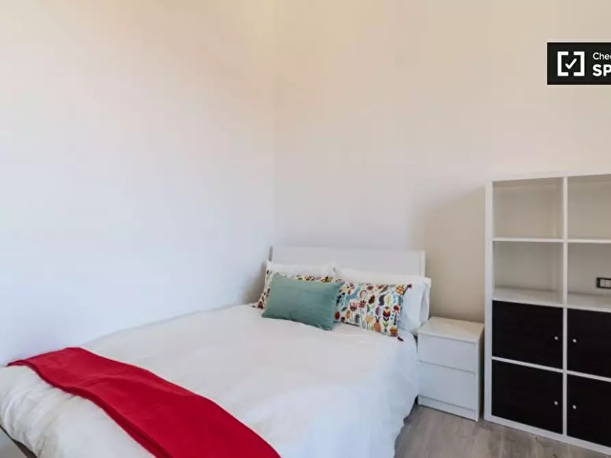 Immagine 3 di Camera condivisa in affitto  in Via Giotto a Firenze