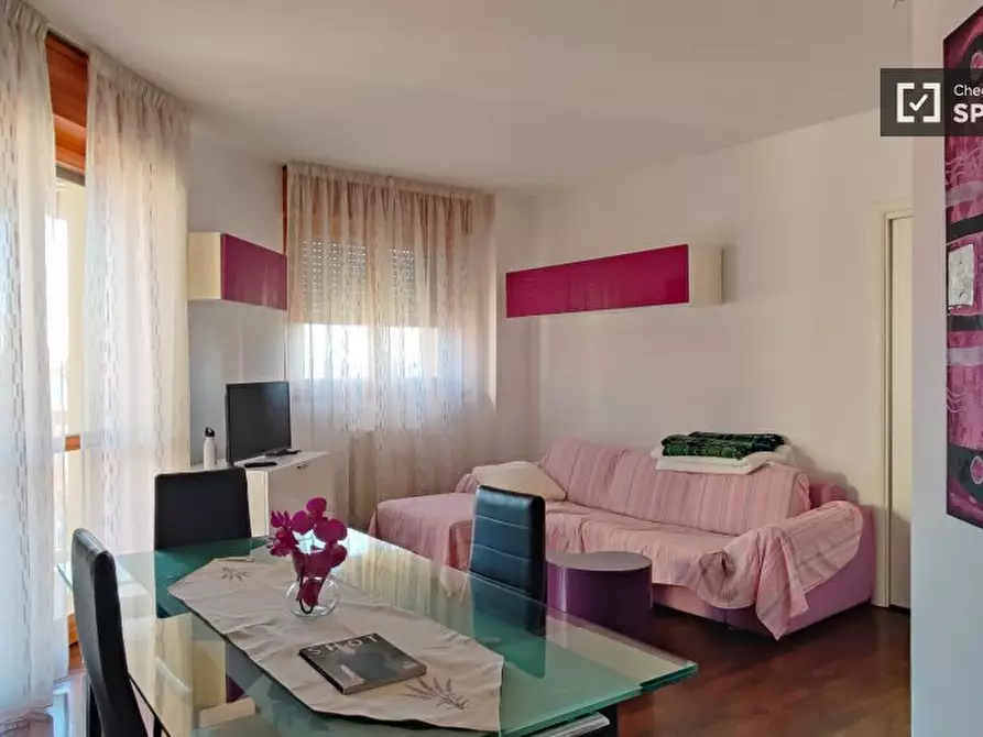 Immagine 1 di Appartamento in affitto  in Via Arcivescovo Calabiana a Milano