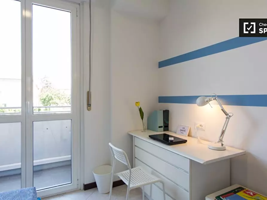 Immagine 4 di Camera condivisa in affitto  in Via Domenico Veneziano a Milano