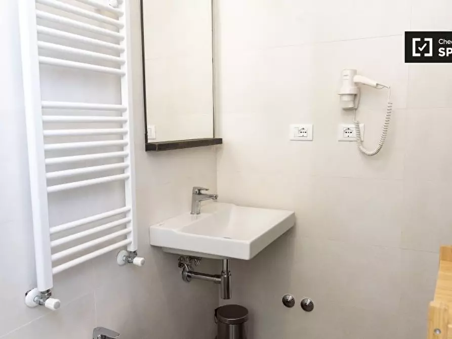 Immagine 7 di Appartamento in affitto  in Via della Marranella a Roma