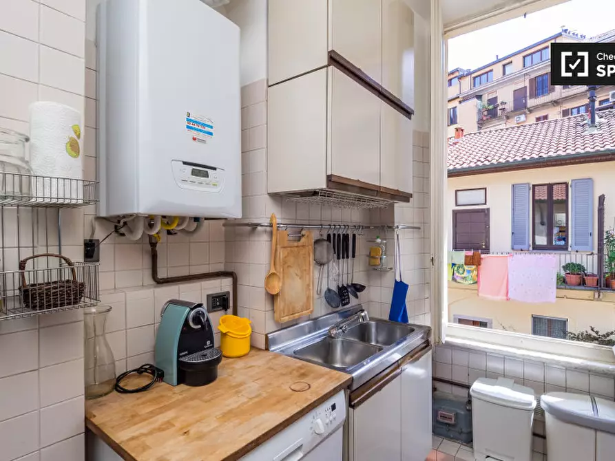 Immagine 5 di Appartamento in affitto  in Via Altaguardia a Milano