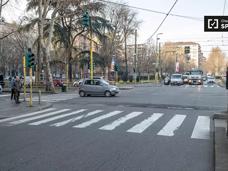 Immagine 19 di Appartamento in affitto  in Viale Carlo Troya a Milano