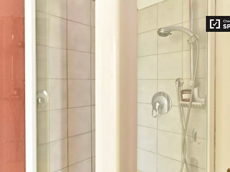 Immagine 11 di Appartamento in affitto  in Via Ettore Rolli a Roma