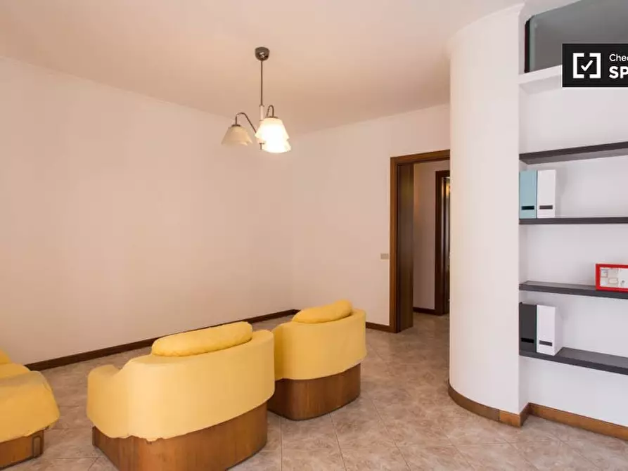 Immagine 12 di Camera condivisa in affitto  in Via Tertulliano a Milano