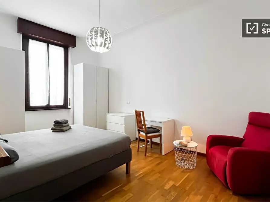 Immagine 5 di Camera condivisa in affitto  in Via Carlo Valvassori Peroni a Milano