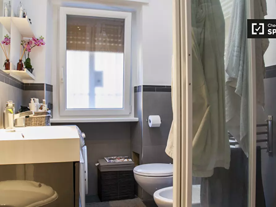 Immagine 10 di Appartamento in affitto  in Via Vallericcia a Roma