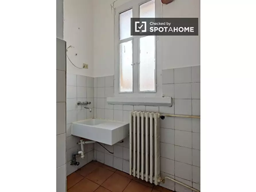 Immagine 10 di Appartamento in affitto  in Viale Famagosta a Milano