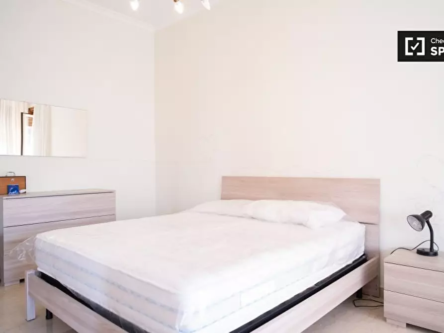 Immagine 12 di Camera condivisa in affitto  in Via Gregorio VII a Roma