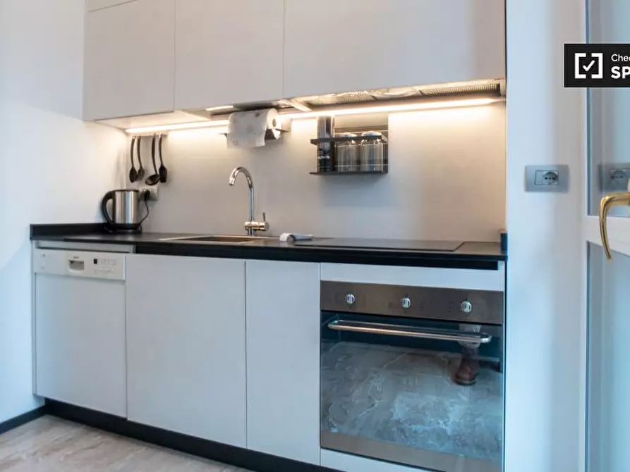 Immagine 17 di Appartamento in affitto  in Piazzale Biancamano a Milano