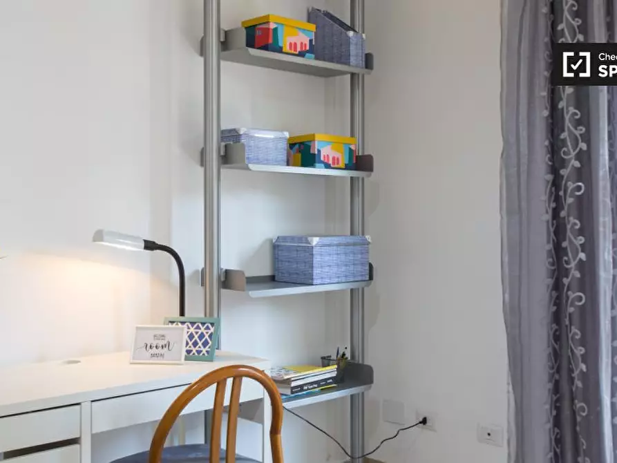 Immagine 3 di Camera condivisa in affitto  in Via Mincio a Milano