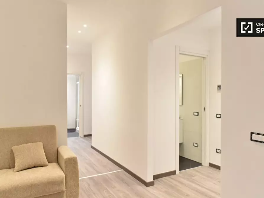 Immagine 14 di Camera condivisa in affitto  in Viale di Vigna Pia a Roma