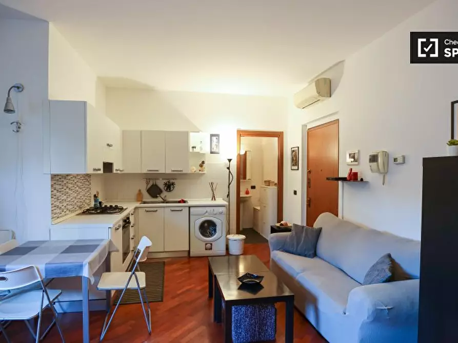 Immagine 2 di Ufficio in affitto  in Via Cosenza a Milano