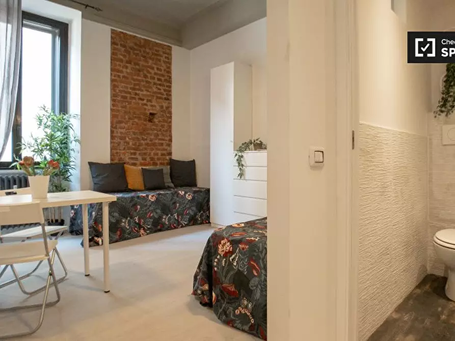 Immagine 13 di Ufficio in affitto  in Piazza Napoli, 20144 Milano MI, Italy a Milano