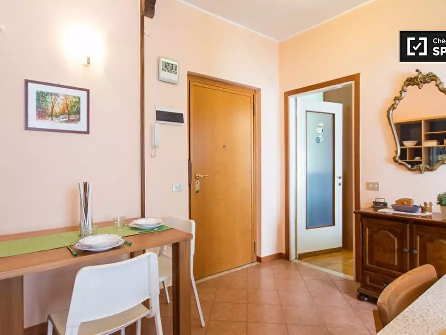 Immagine 1 di Appartamento in affitto  in Via Bari a Milano